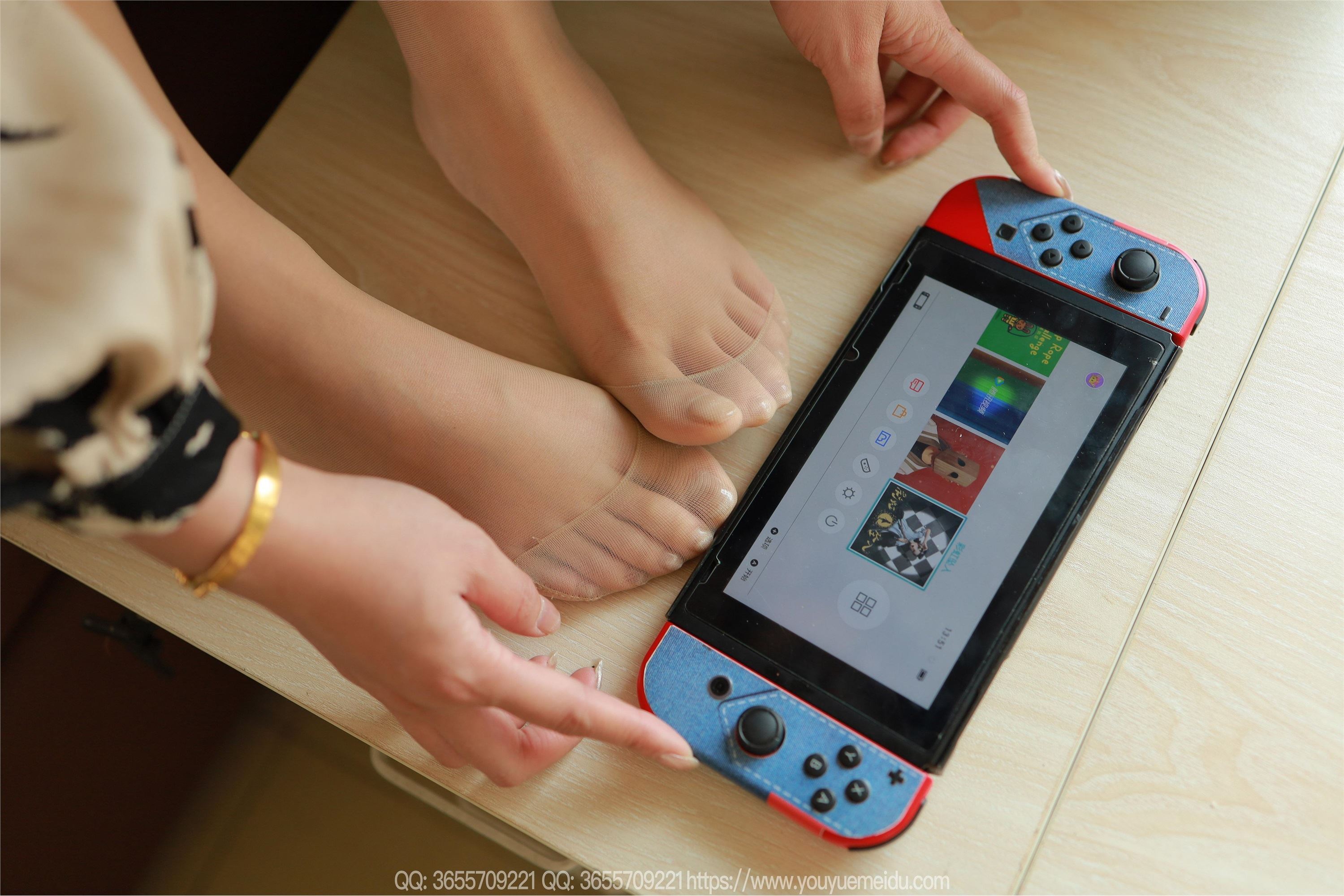 IESS异思趣向  2025.04.04 丝享家 2019 婉萍《双脚成行（下）》